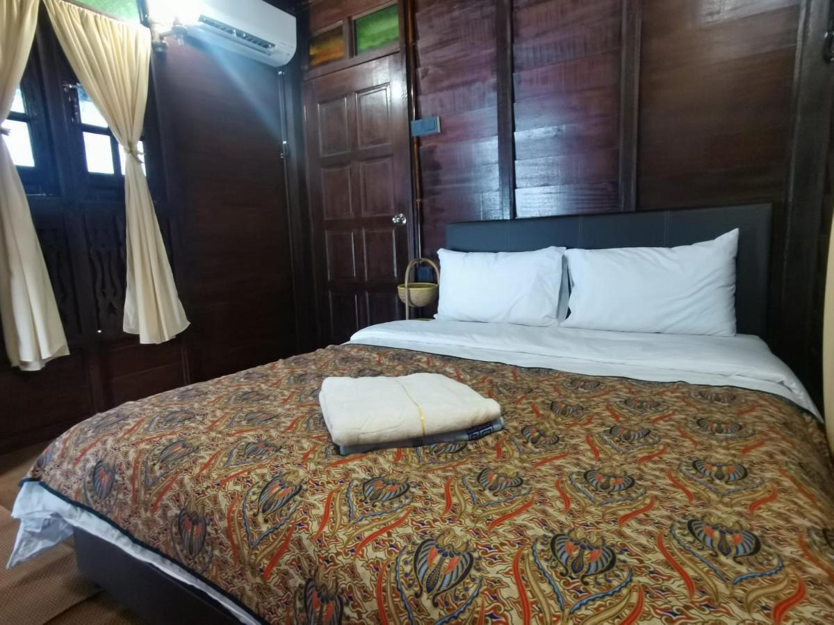 Sayang Di Kaki Bukit Homestay Near Icon City Bukit Mertajam Eksteriør billede