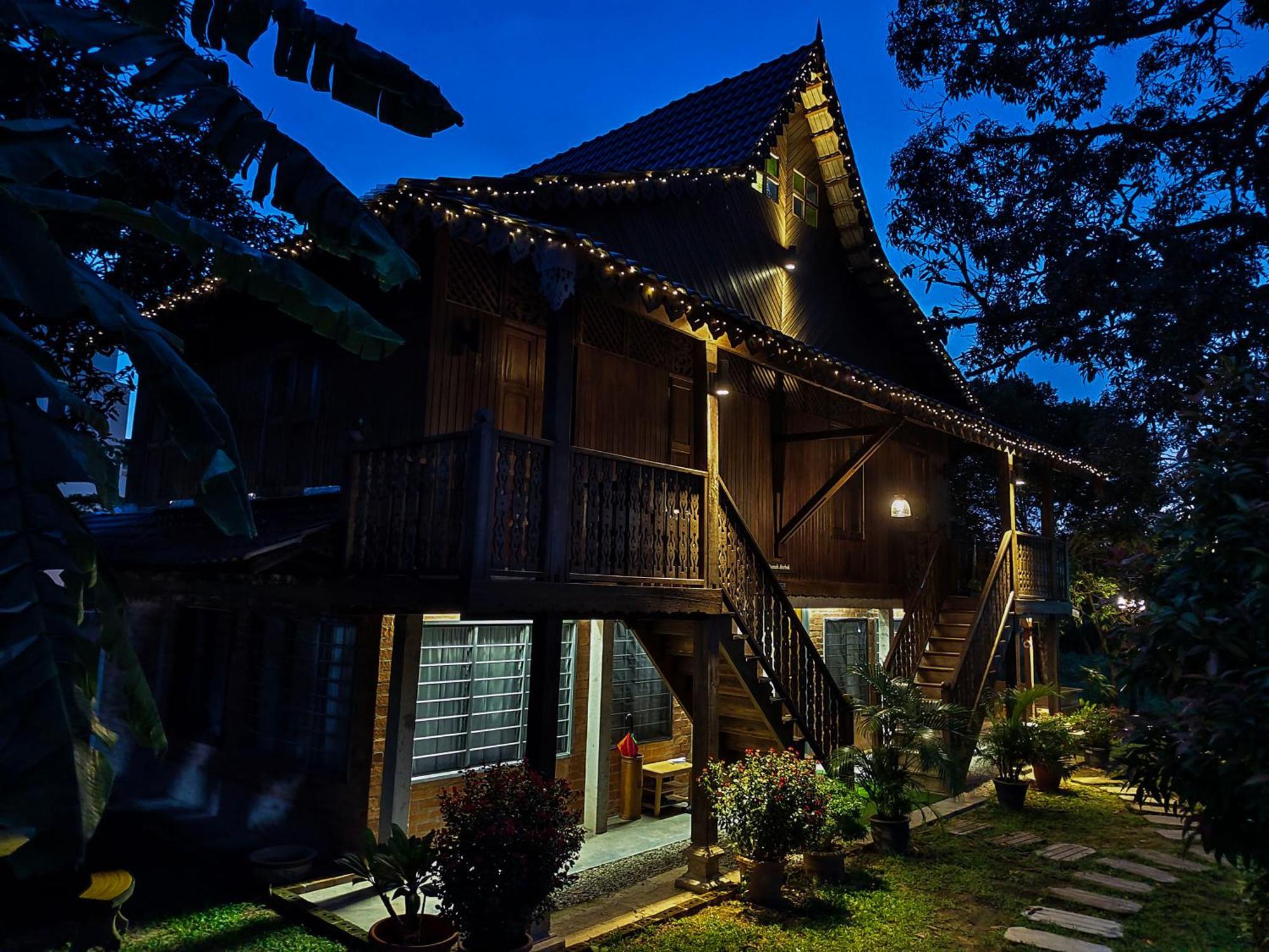 Sayang Di Kaki Bukit Homestay Near Icon City Bukit Mertajam Eksteriør billede